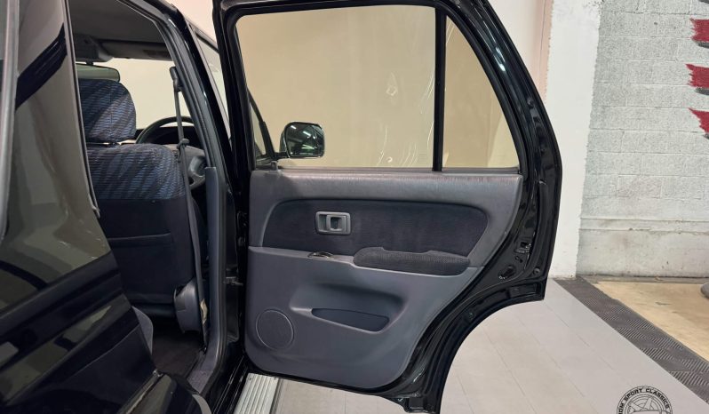 1999 Toyota Hilux Surf SSR-X V-Selection full