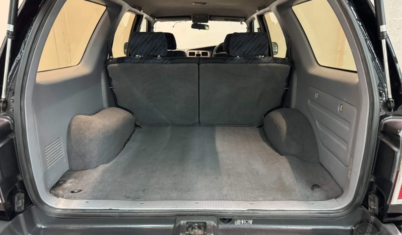 1999 Toyota Hilux Surf SSR-X V-Selection full