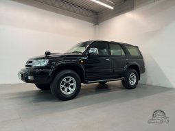 1999 Toyota Hilux Surf SSR-X V-Selection full
