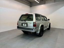 1999 Toyota Hilux Surf SSR-X V-Selection full