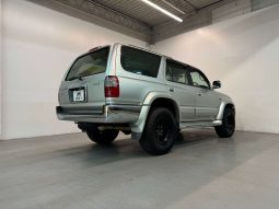 1999 Toyota Hilux Surf SSR-X V-Selection full