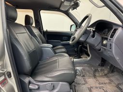 1999 Toyota Hilux Surf SSR-X V-Selection full