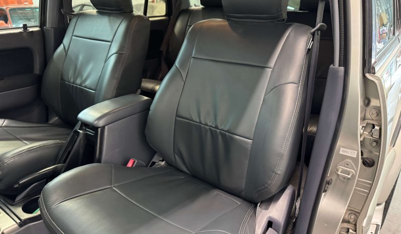 1999 Toyota Hilux Surf SSR-X V-Selection full