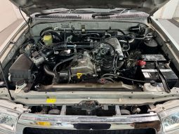 1999 Toyota Hilux Surf SSR-X V-Selection full