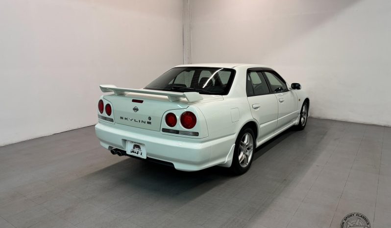 2000 Nissan Skyline 25GT-X Sedan full