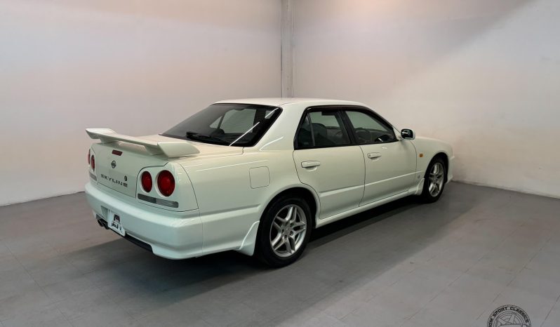 2000 Nissan Skyline 25GT-X Sedan full