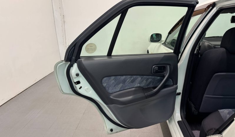 2000 Nissan Skyline 25GT-X Sedan full