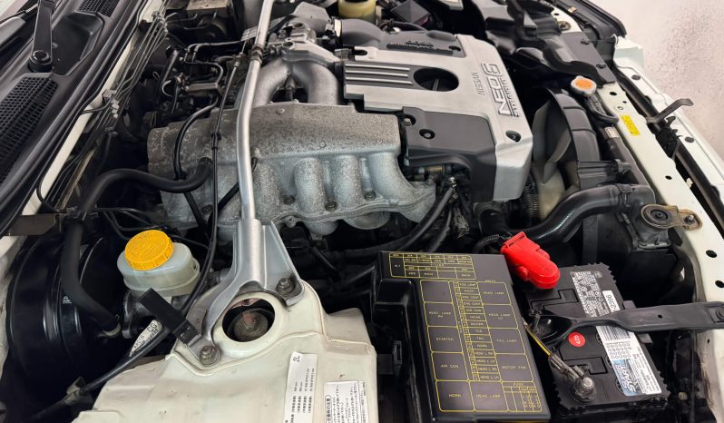 2000 Nissan Skyline 25GT-X Sedan full