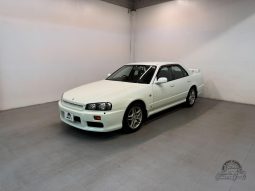 2000 Nissan Skyline 25GT-X Sedan full