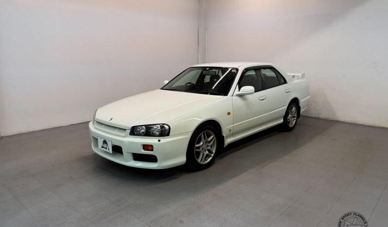 2000 Nissan Skyline 25GT-X Sedan full