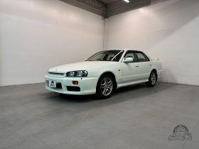 2000 Nissan Skyline 25GT-X Sedan