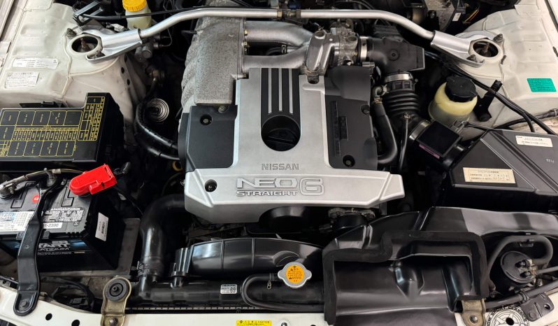 2000 Nissan Skyline 25GT-X Sedan full