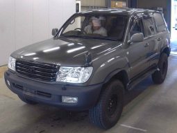 1999 Toyota Land Cruiser VX Limited full
