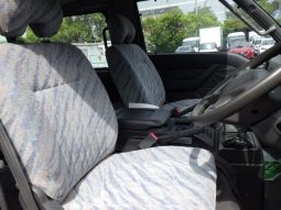 1998 Mitsubishi Delica Starwagon GLX full