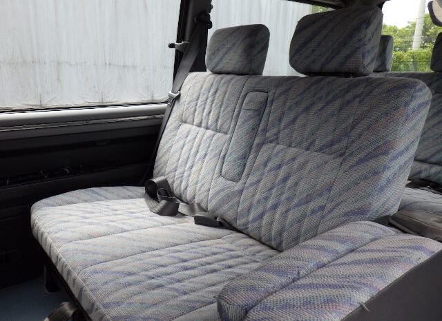 1998 Mitsubishi Delica Starwagon GLX full