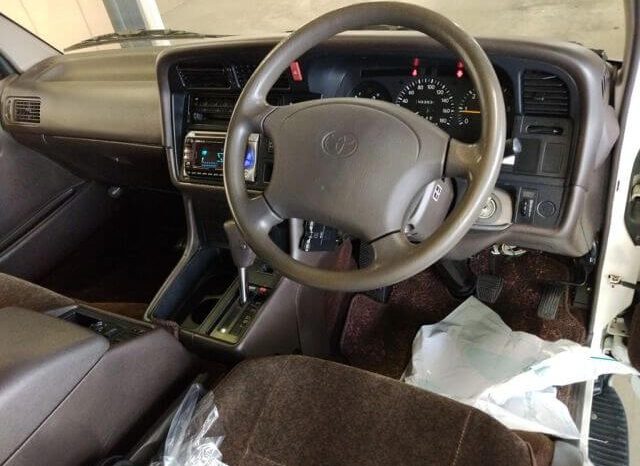 1995 Toyota HiAce Super Custom 4WD full
