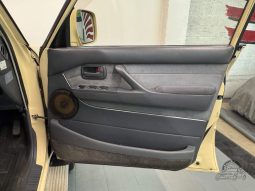1993 Toyota Land Cruiser VX Limited full