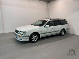 1998 Nissan Stagea 25RS full