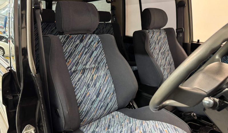 1994 Toyota Land Cruiser Prado SX Manual full