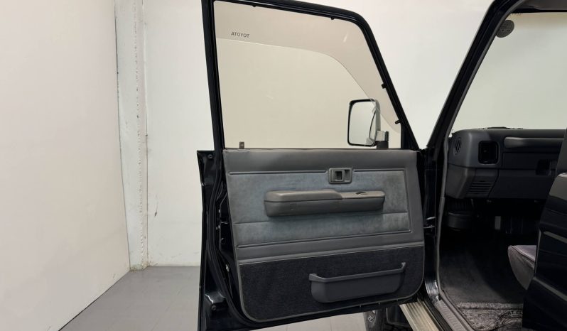 1993 Toyota Land Cruiser Prado EX full