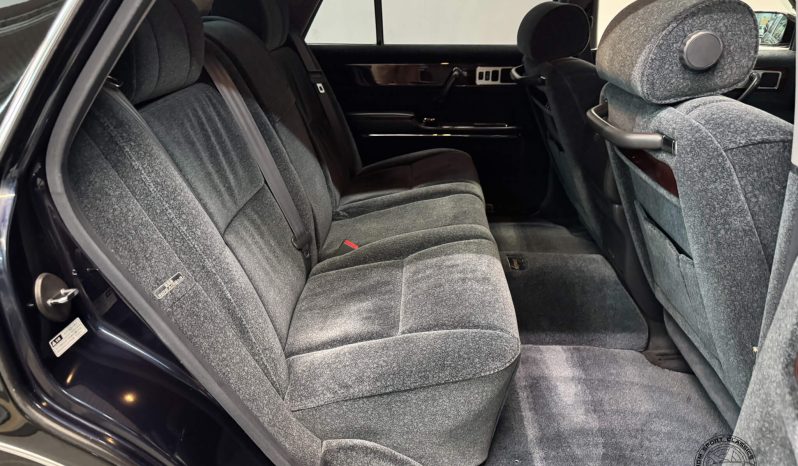 2000 Toyota Century V12 full