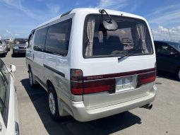 1995 Toyota HiAce Super Custom 4WD full