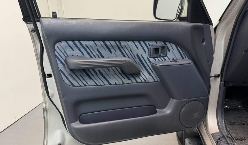 1996 Toyota Land Cruiser Prado TX full