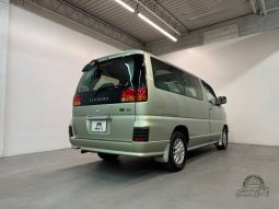 1998 Nissan Caravan Elgrand V 4WD full