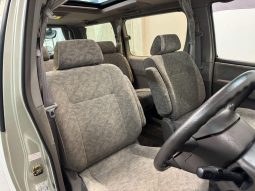 1998 Nissan Caravan Elgrand V 4WD full