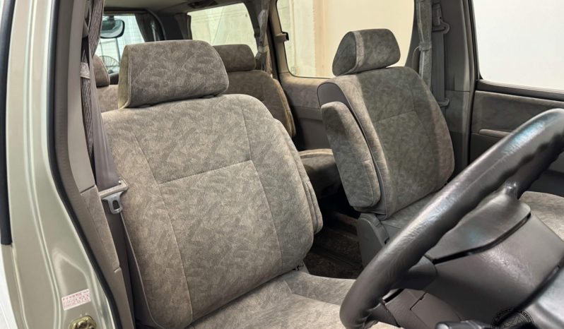 1998 Nissan Caravan Elgrand V 4WD full