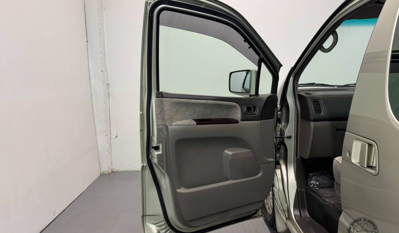 1998 Nissan Caravan Elgrand V 4WD full