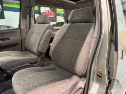 1998 Nissan Caravan Elgrand V 4WD full