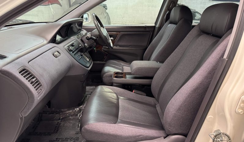 2000 Honda Avancier L-4 4WD full