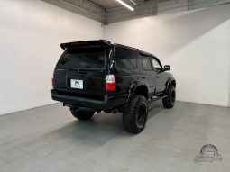 1996 Toyota Hilux Surf SSR-X full