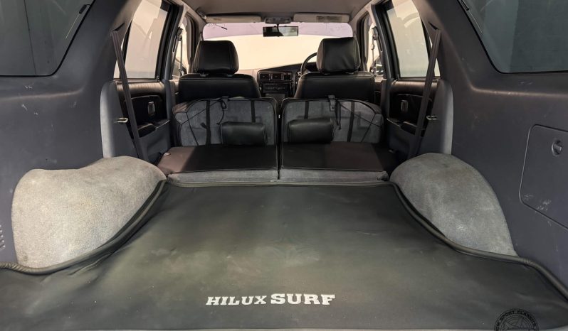 1996 Toyota Hilux Surf SSR-X full
