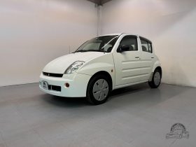 2000 Toyota WiLL Vi
