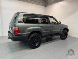 1999 Toyota Land Cruiser VX Limited full
