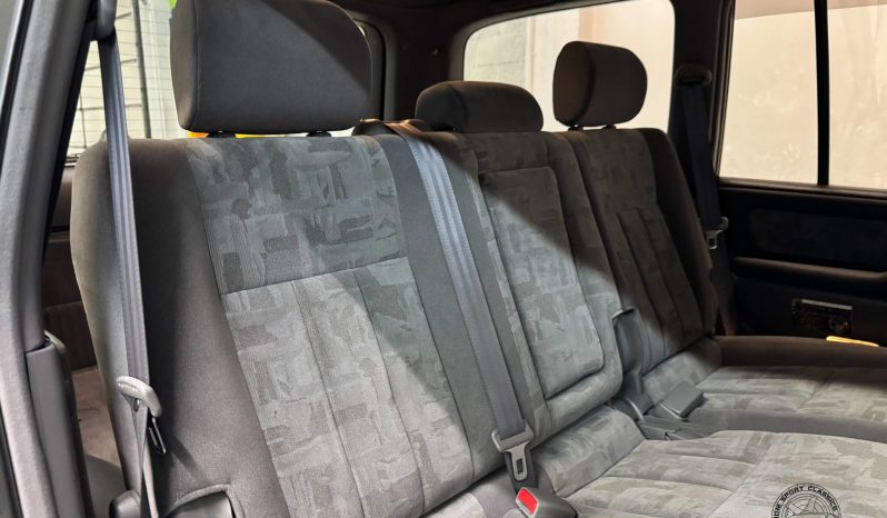 1999 Toyota Land Cruiser VX Limited full