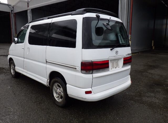 1998 Toyota HiAce Regius Wind Tourer 4WD full