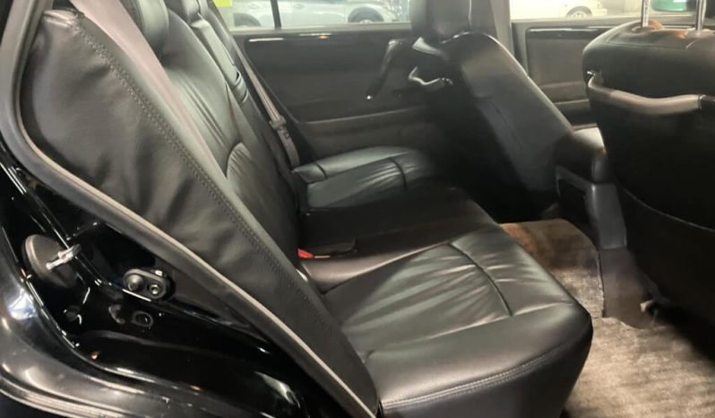 Toyota Crown Athlete Estate full