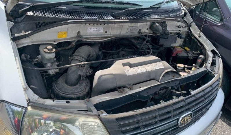 1999 Toyota Granvia 4WD full