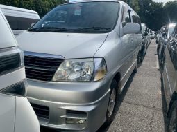 1999 Toyota Granvia 4WD full