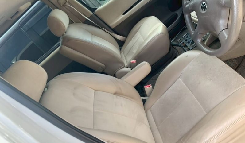 1999 Toyota Granvia 4WD full