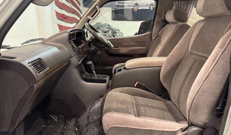 1999 Toyota HiAce Super Custom Limited full