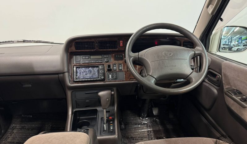1999 Toyota HiAce Super Custom Limited full