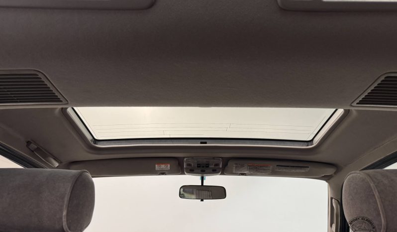 1999 Toyota HiAce Super Custom Limited full