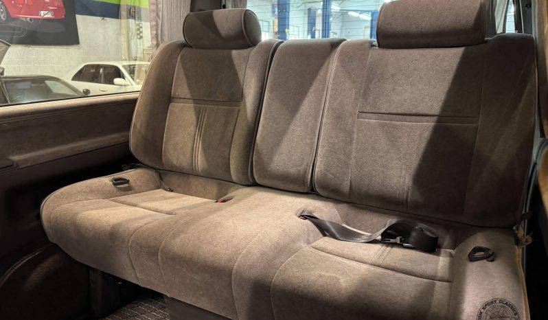 1999 Toyota HiAce Super Custom Limited full