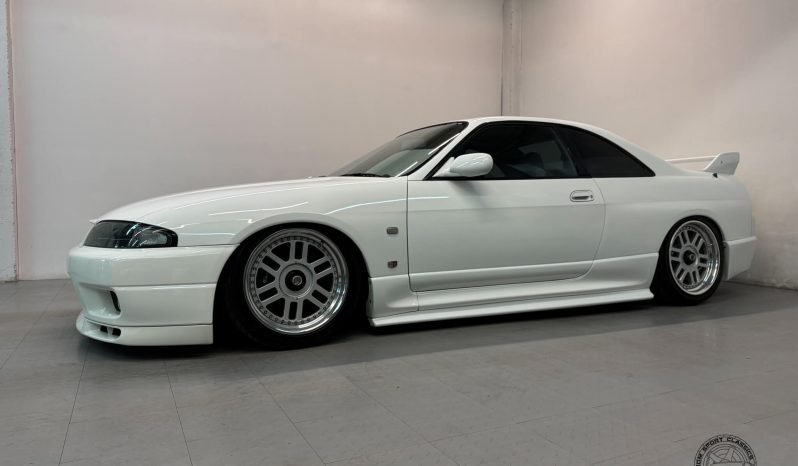 1995 Nissan Skyline GT-R V-Spec full
