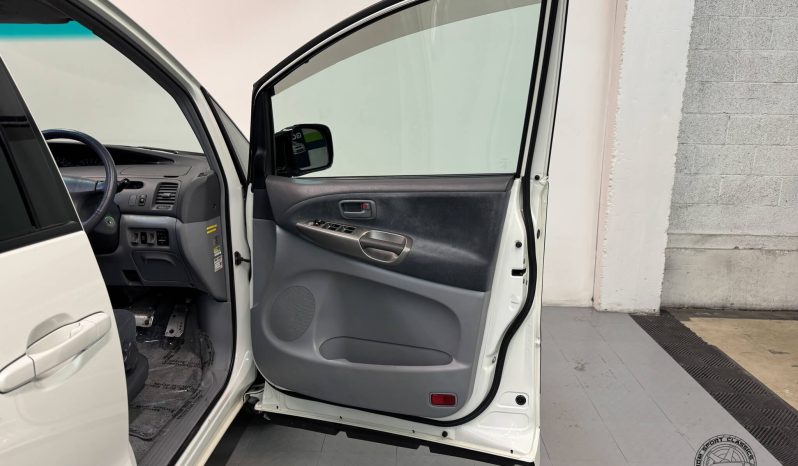 2000 Toyota Estima Aeras 4WD full