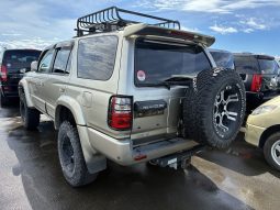 2000 Toyota Hilux Surf SSR-X full